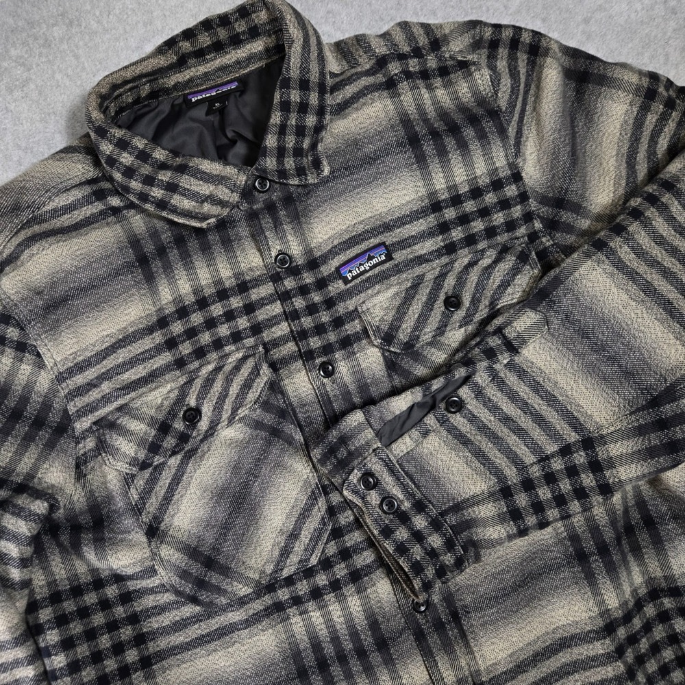 Patagonia Insulated Fjord Flannel Jacket Mens XL Grey Black Plaid 27640 FA15